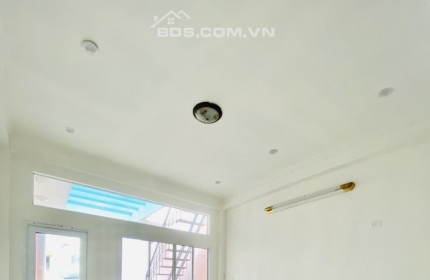 Bán nhà đẹp 4T 5x14 gần mặt tiền xe hơi ngủ nhà chỉ 8 tỷ 9